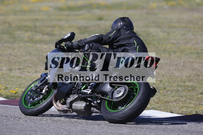 /05 07.04.2026 Cornu Master School ADR/Gruppe gruen/8